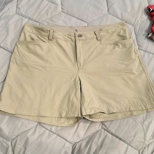 Womens Patagonia Sz 12 khaki shorts